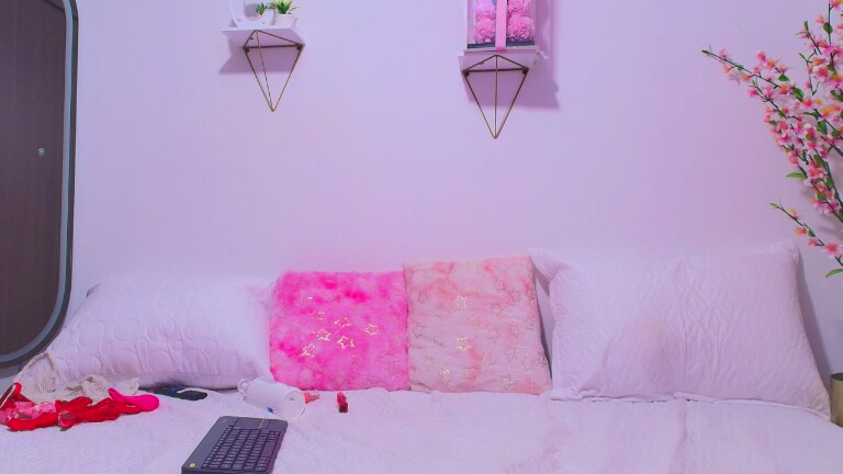 CarolGomeez's Streamate show and profile