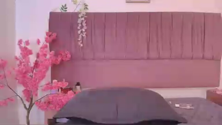 nathalya_summer's Streamate show and profile