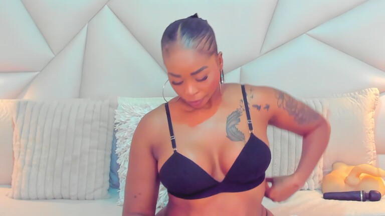 TyraaLambert's Streamate show and profile