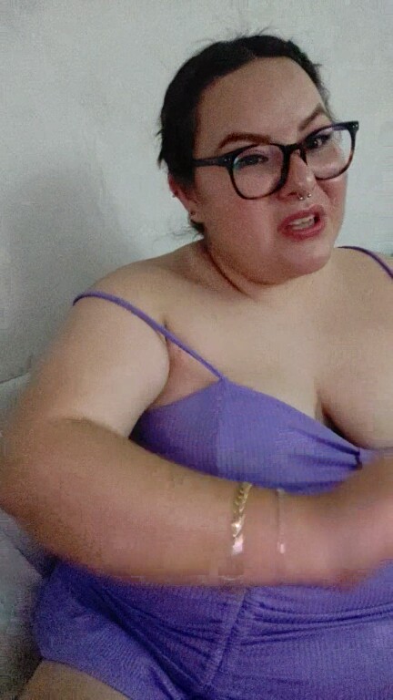 Almita70's Streamate show and profile