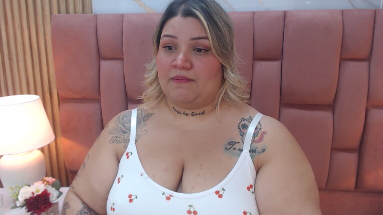 Evaverse's Streamate show and profile