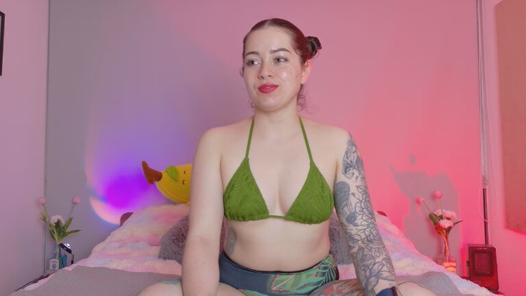 HannahMolly's Streamate show and profile