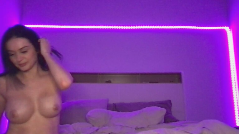 AlysiaMarie99's Streamate show and profile