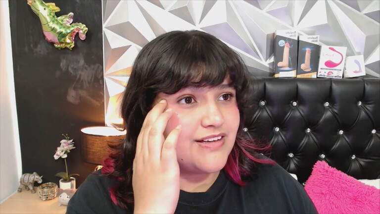 EmmaLush's Streamate show and profile