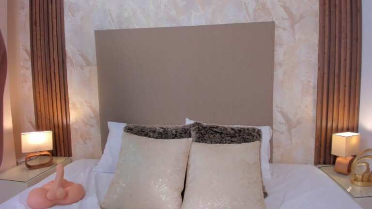 CloeeMilleer's Streamate show and profile