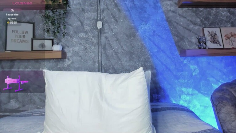 Nikibricee's Streamate show and profile