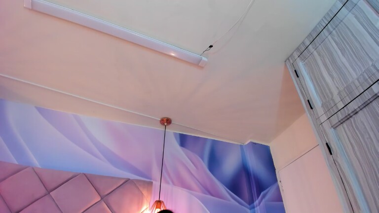 ViolletaRosse's Streamate show and profile