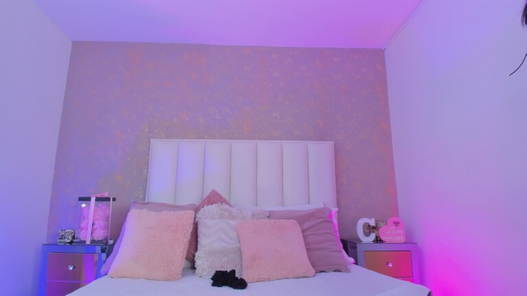 CarolGomeez's Streamate show and profile