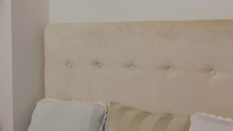 CassieHilton's Streamate show and profile