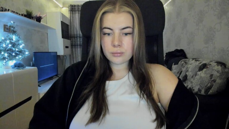 NikaShadow's Streamate show and profile