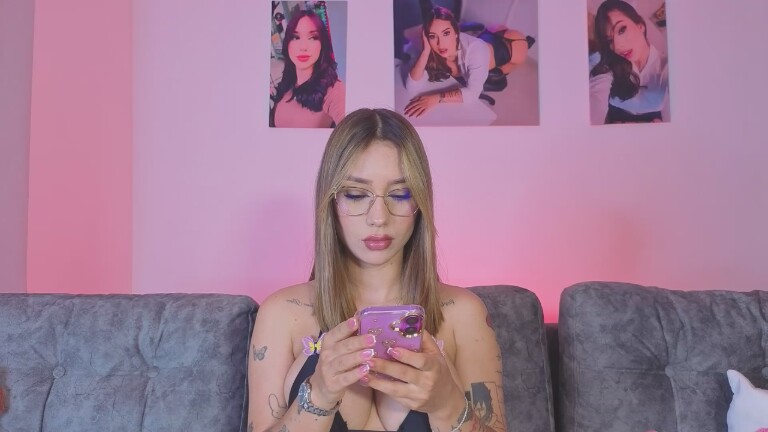 elektrashleby's Streamate show and profile