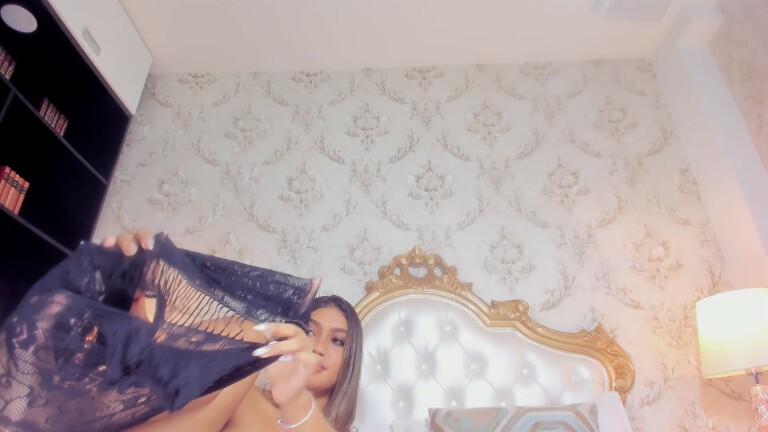 IssySosa's Streamate show and profile