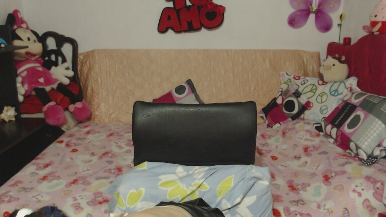 Angela18honey's Streamate show and profile