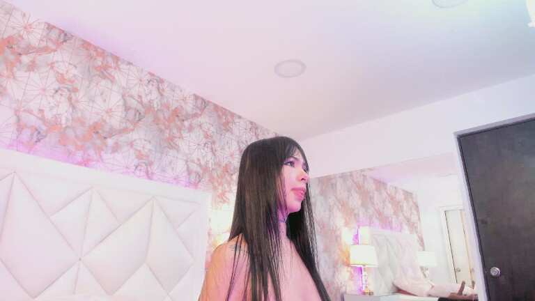 AriiaTyler's Streamate show and profile