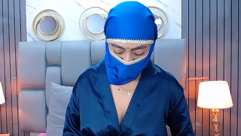 Aisha_Emerald's Streamate show and profile