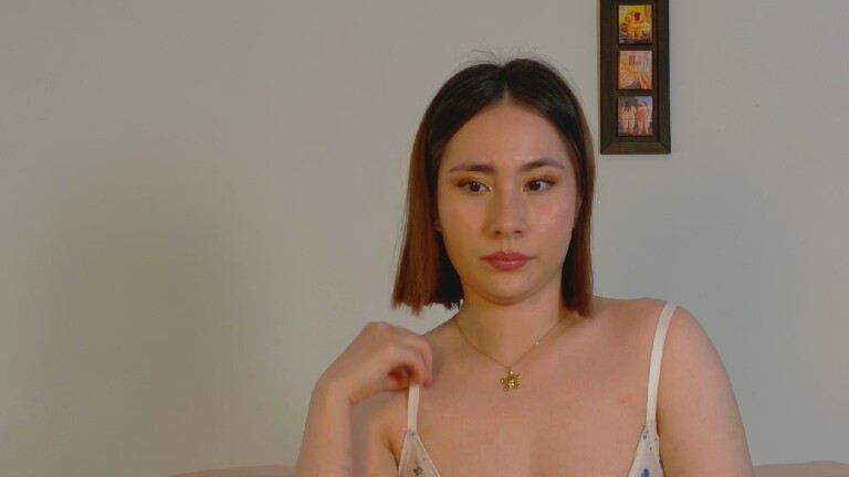 JadeSinclair's Streamate show and profile