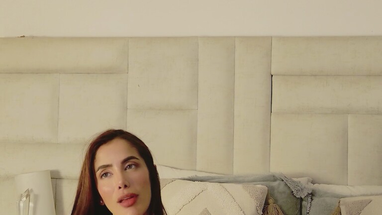 LanaGrey18's Streamate show and profile