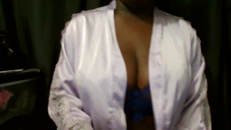 Pinklippy69's Streamate show and profile