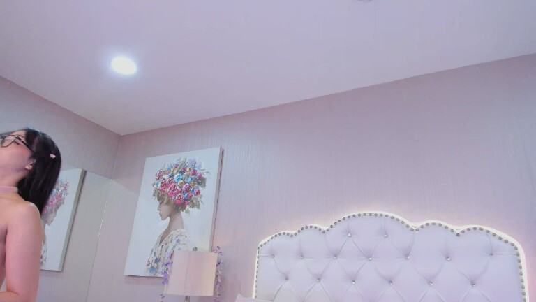 EmilyBlack69's Streamate show and profile