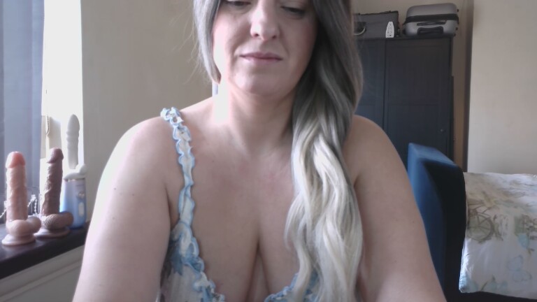 PerfectPage's Streamate show and profile