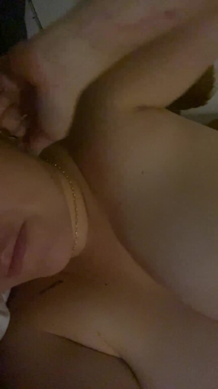 MissOriana's Streamate show and profile