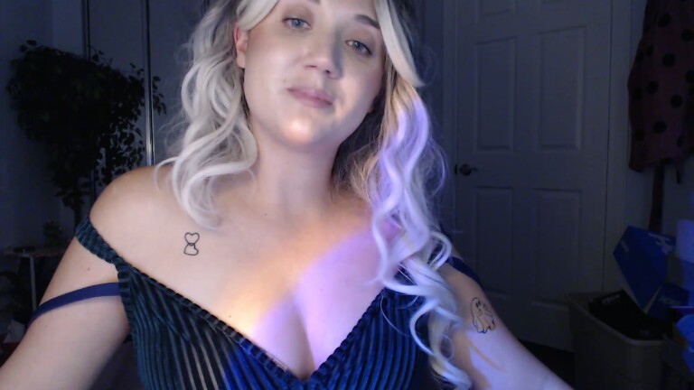 GoddessEmmy's Streamate show and profile