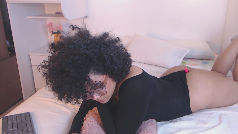 MartinaRuis's Streamate show and profile