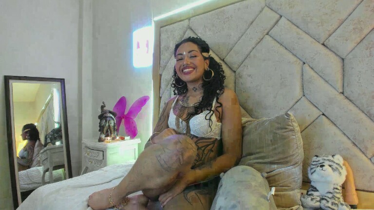 Nix_Montiel's Streamate show and profile