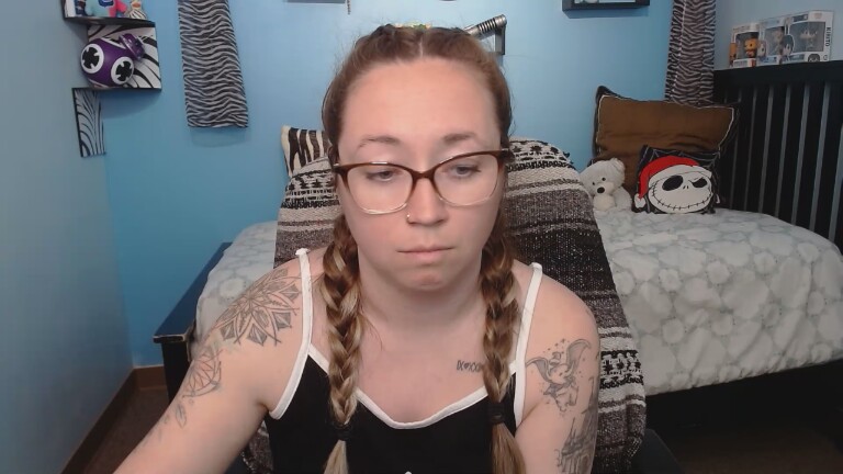 SkyJonesXO's Streamate show and profile