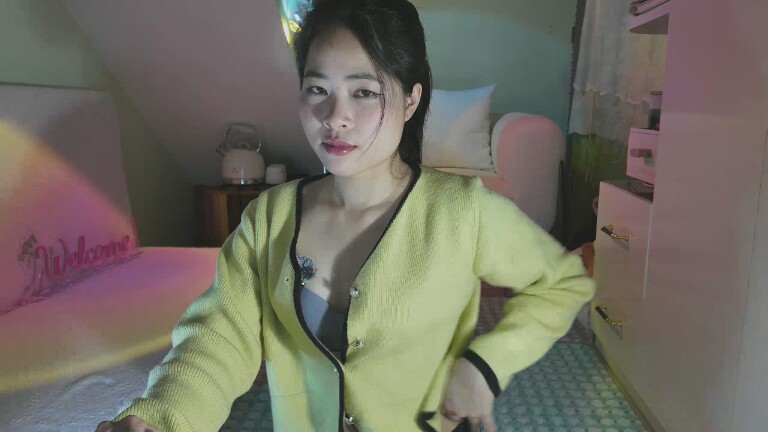 Bonbon99's Streamate show and profile