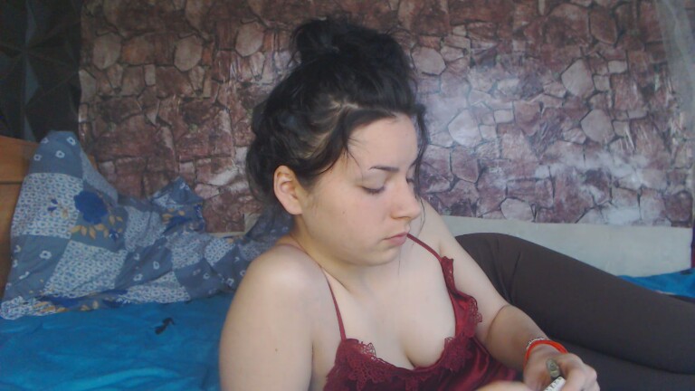 SELYINA's Streamate show and profile