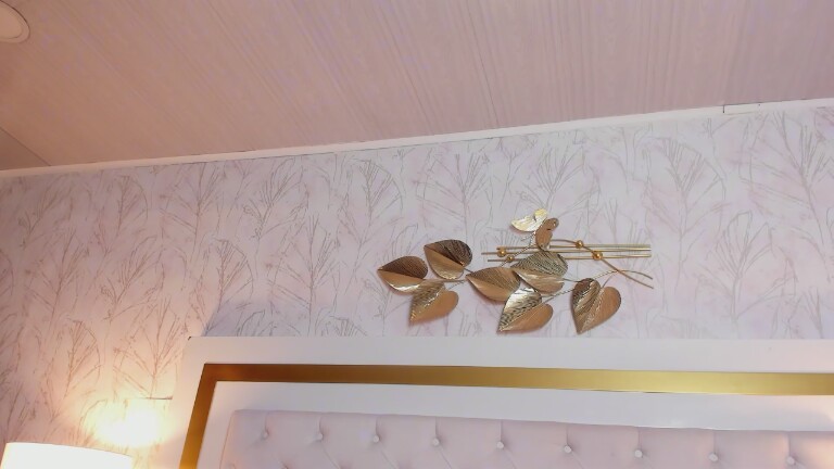 Mia_Ferreer's Streamate show and profile