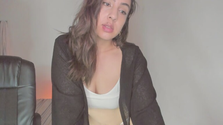 LeBelleDani's Streamate show and profile