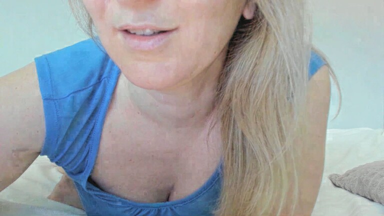 XxSweety_GirlxX's Streamate show and profile