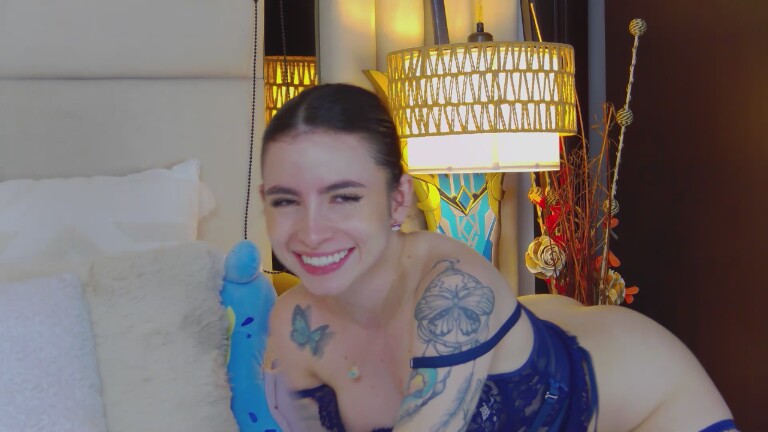 VivianBasset's Streamate show and profile