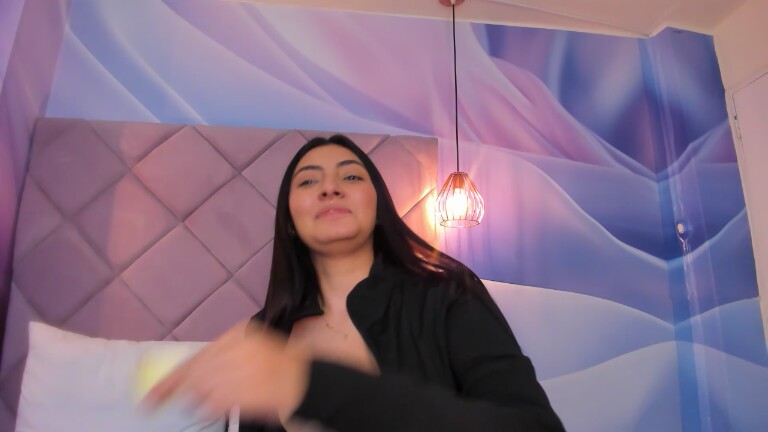 ViolletaRosse's Streamate show and profile