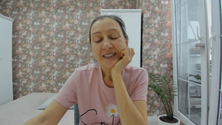 CharmChoice's Streamate show and profile