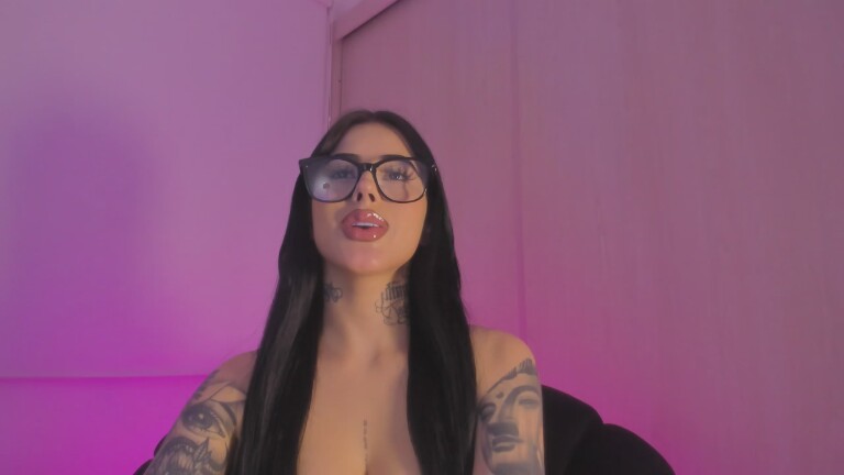 SamanthaEvgeniev's Streamate show and profile