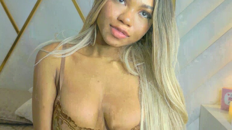 AuryPineda's Streamate show and profile