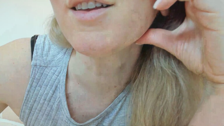 XxSweety_GirlxX's Streamate show and profile