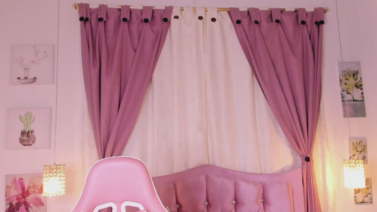 BellaRouse22's Streamate show and profile