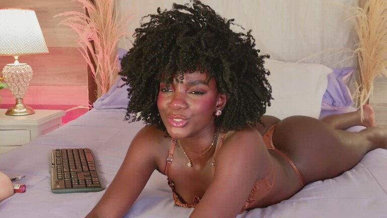 YaraDavis's Streamate show and profile