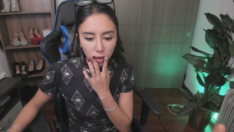 MissTianaX's Streamate show and profile