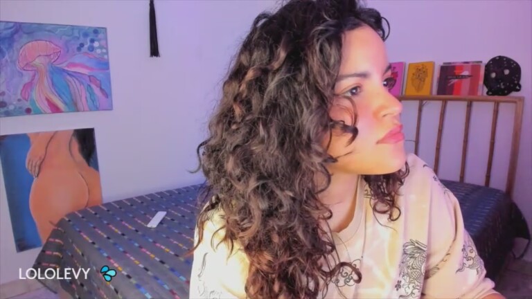 Lololevy's Streamate show and profile