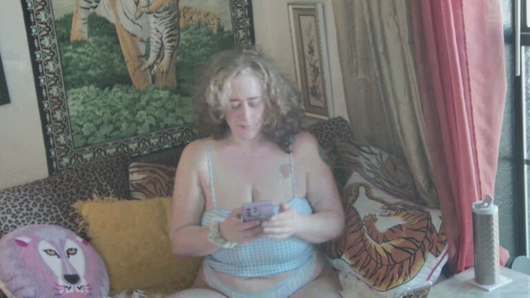 ArieLabai's Streamate show and profile