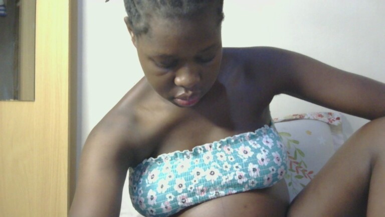 Sashabae's Streamate show and profile