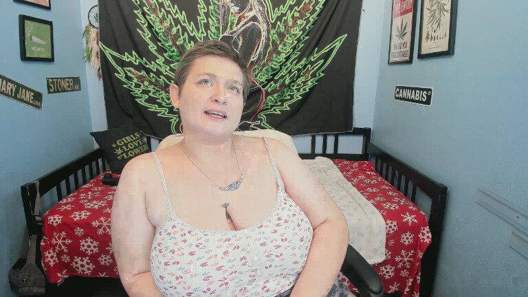 ChloeNightmare's Streamate show and profile