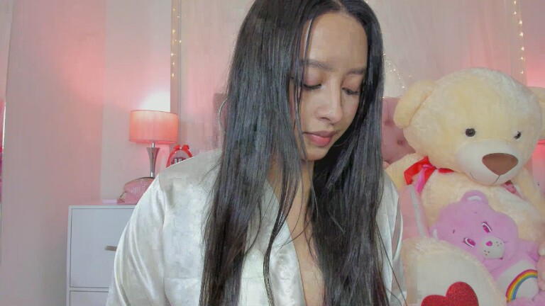 AlexandraWinterr's Streamate show and profile