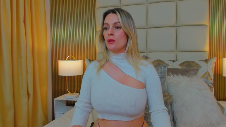 AinhoaBaker's Streamate show and profile