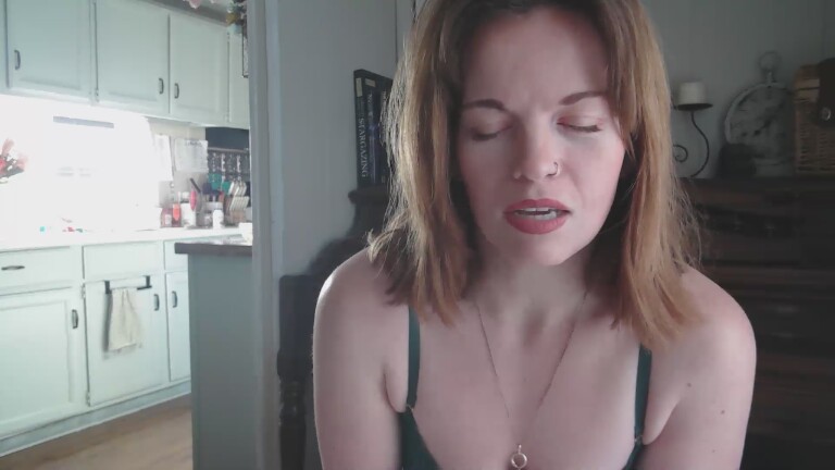 RaynaGingerlysnatch's Streamate show and profile